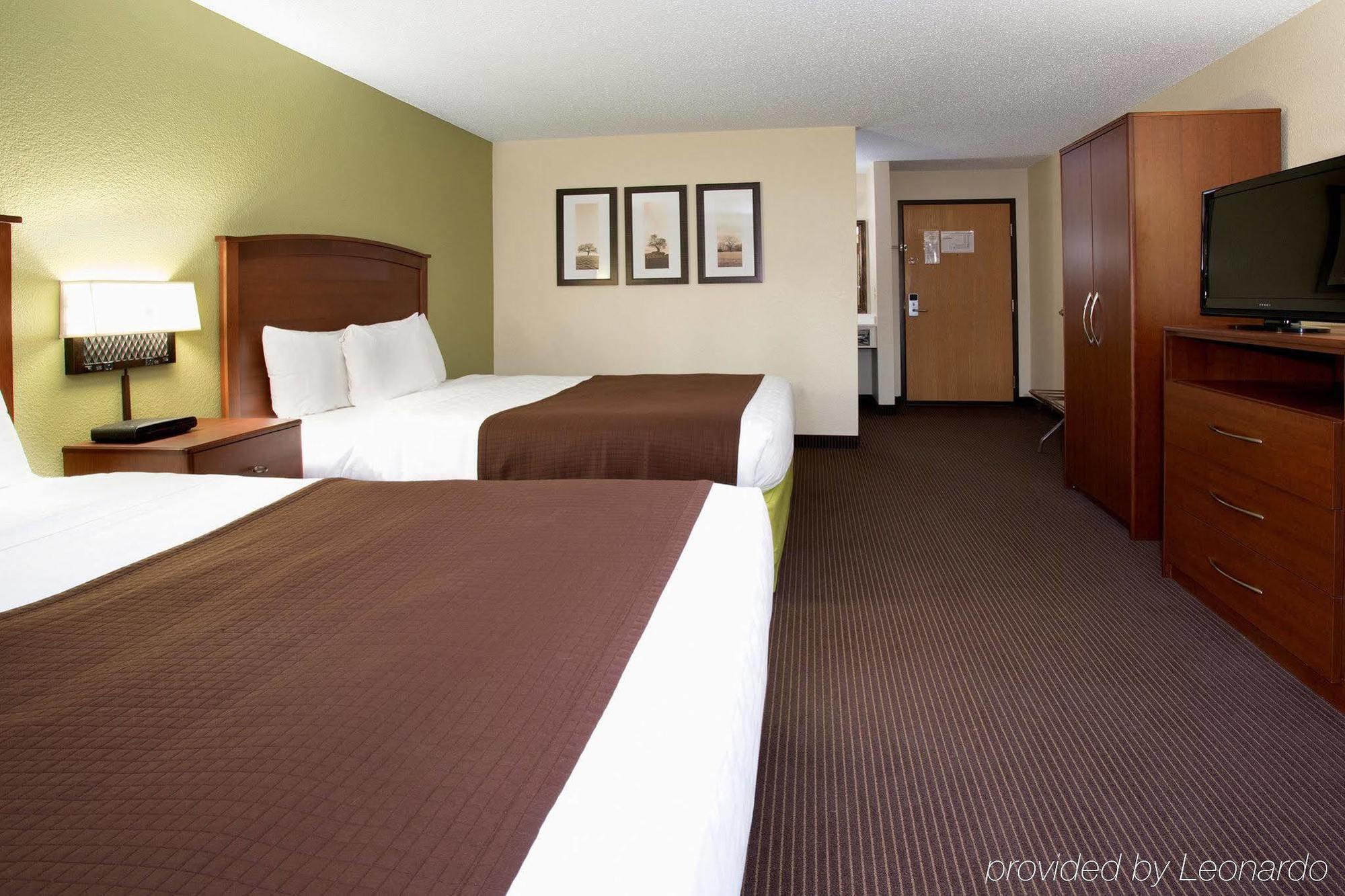 Cobblestone Hotel & Suites - Висконсин Рапидс Экстерьер фото